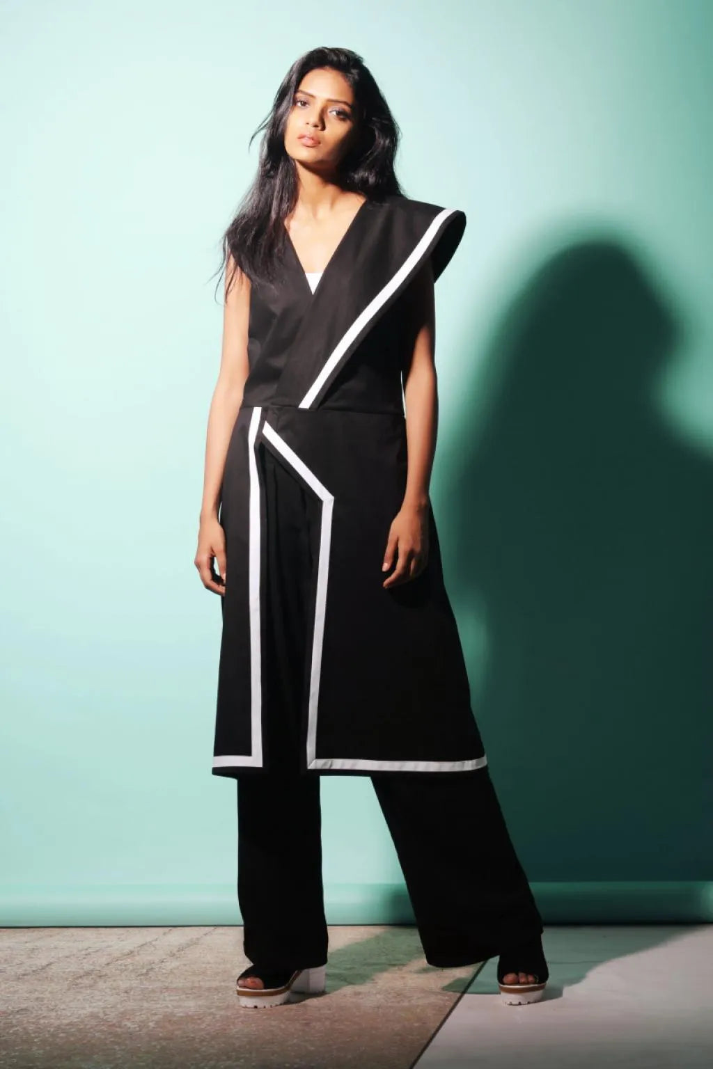 Echo One Sided Collar Cotton Long Jacket